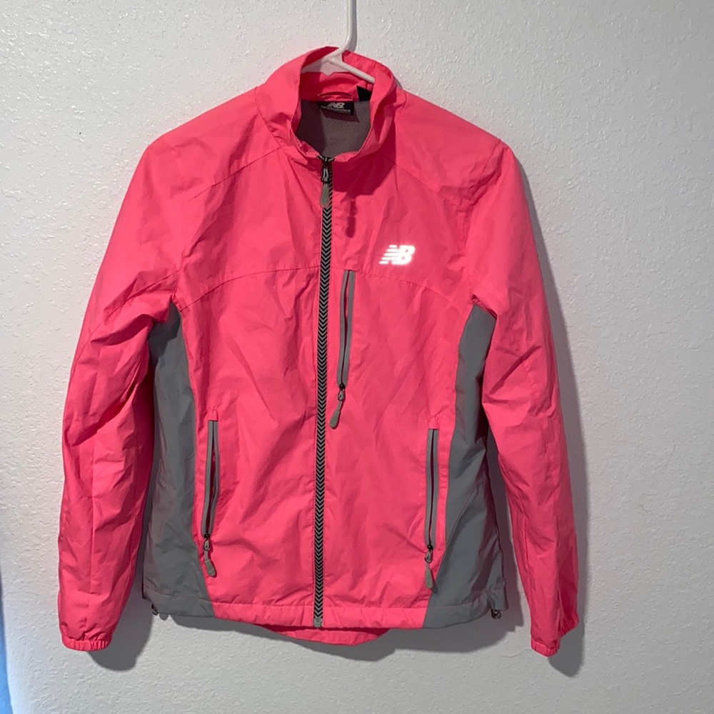 Like new new balance wind breaker.